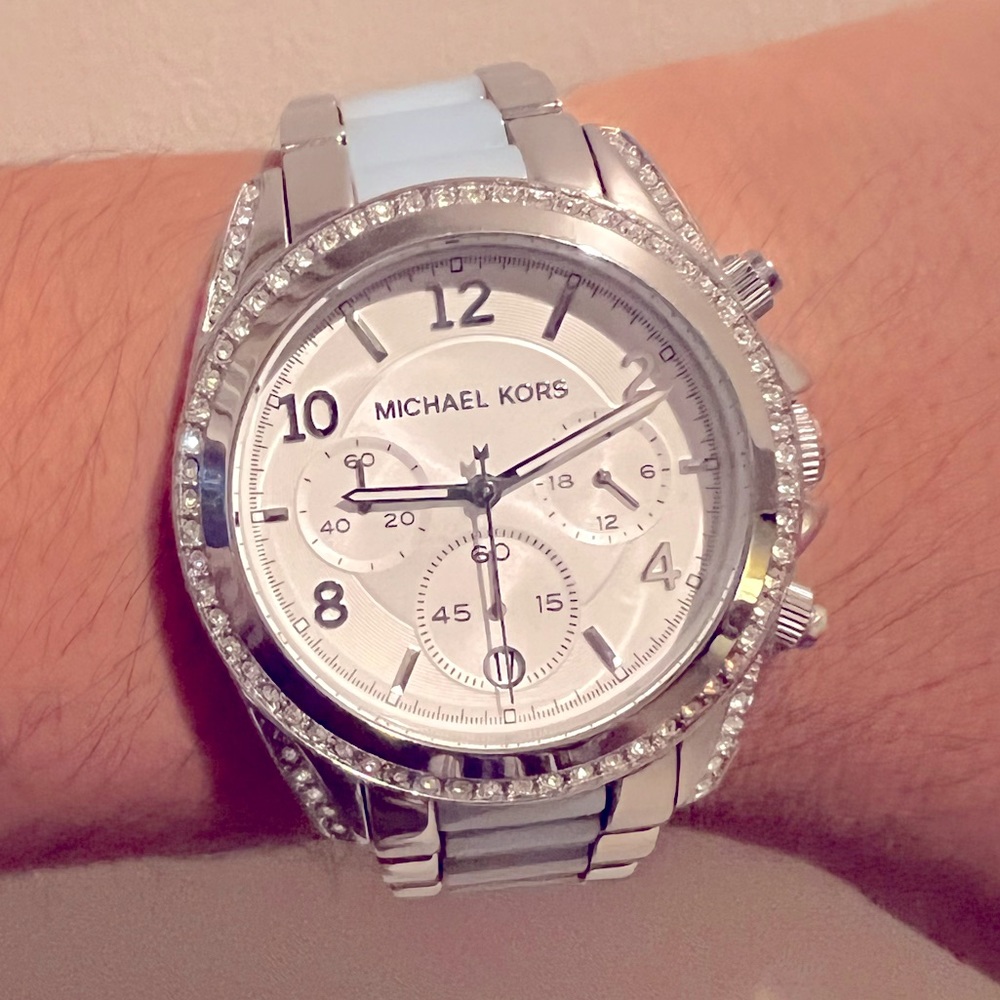 EUC Only worn once. Gorgeous silver and powder blue authentic Michael Kors Watch